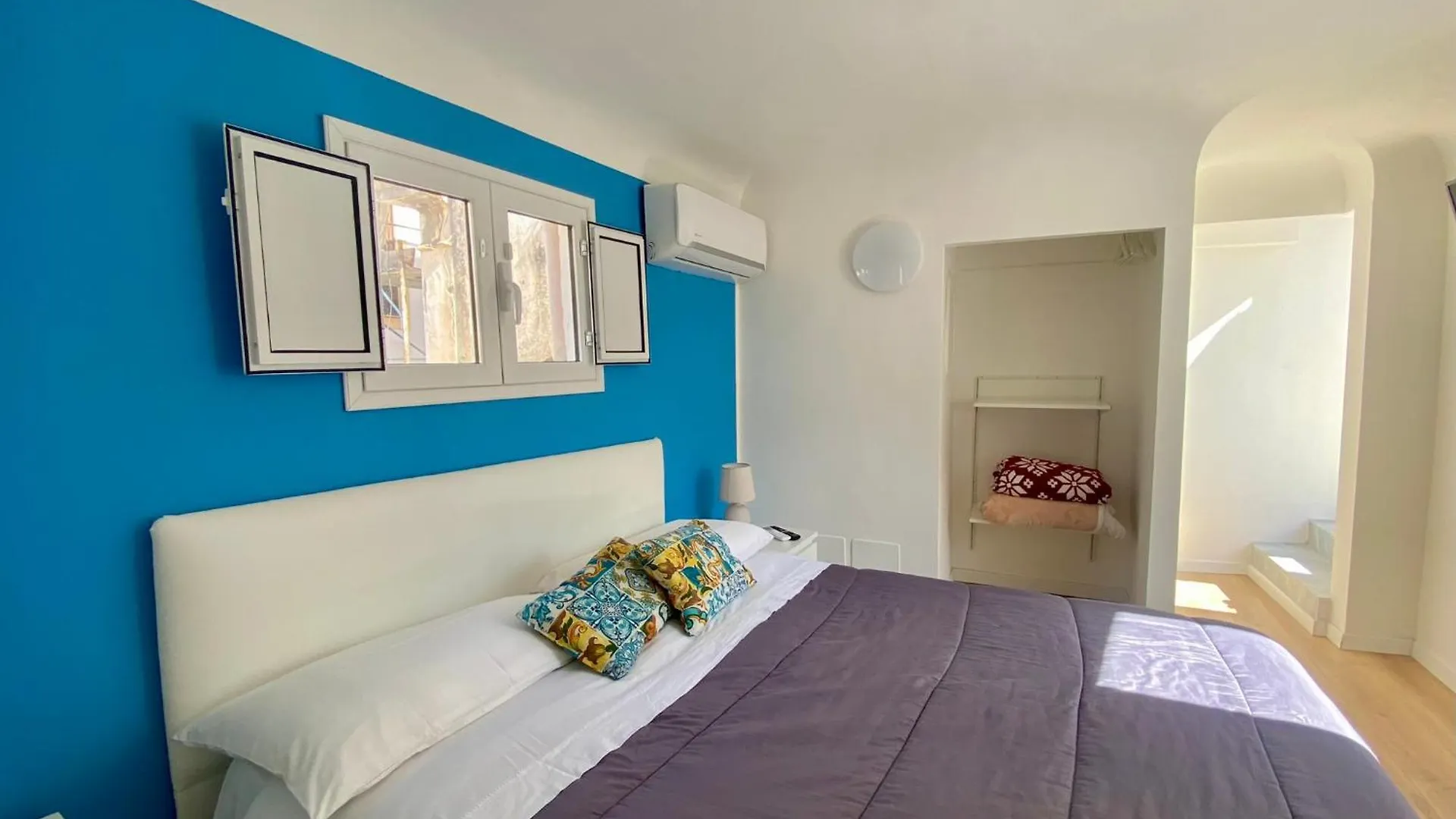 A Casa Di Alex Διαμέρισμα Παλέρμο 0*,